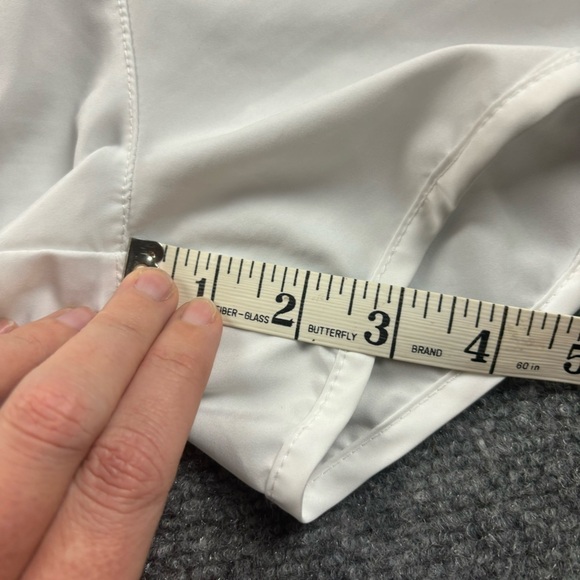 NIKE Women’s White lined Running Shorts Dri-Fit size: XS - Picture 8 of 8